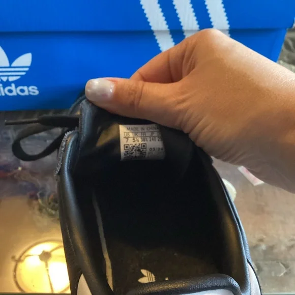 Adidas Black Samba OG sneakers - Picture 5 of 5